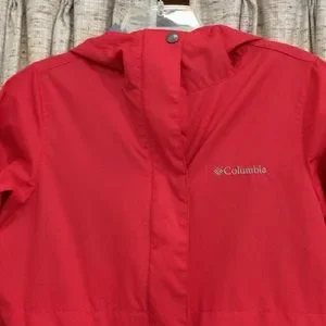 Columbia shine struck new arrivals